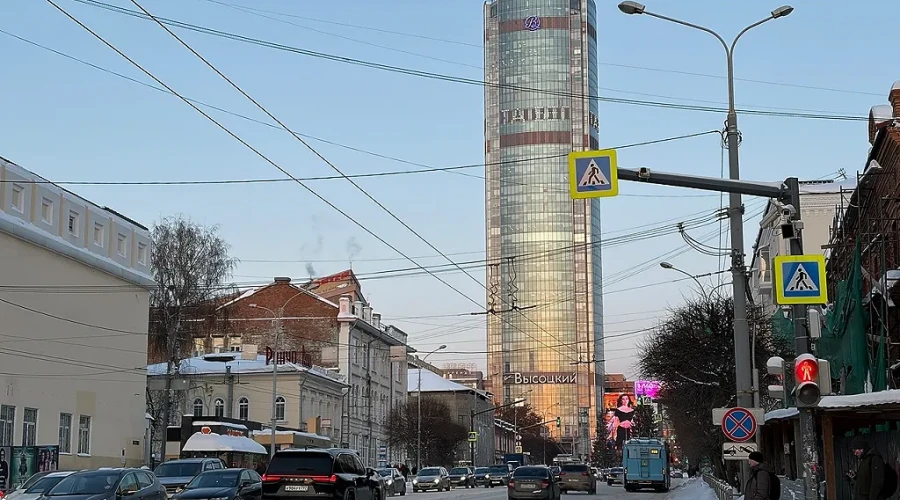 В Екатеринбурге перекроют дороги 12 апреля