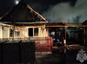 В Свердловской области из-за пожара погибли 2-летний мальчик и его отец