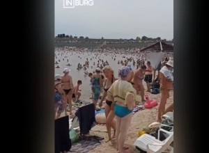 Жительница Екатеринбурга показала пляж, полностью заполненный людьми