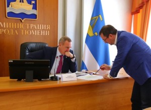 Путин предложил возглавить ХМАО мэру Тюмени Кухаруку