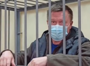 Главный свердловский десантник, которого обвиняют во взятке, получил ранение во время спецоперации