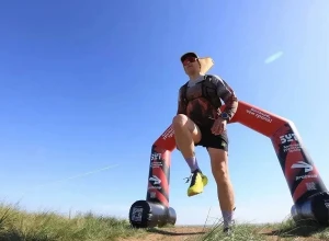 Спортсмены со всей страны пробегут 2300 км по Уральским горам