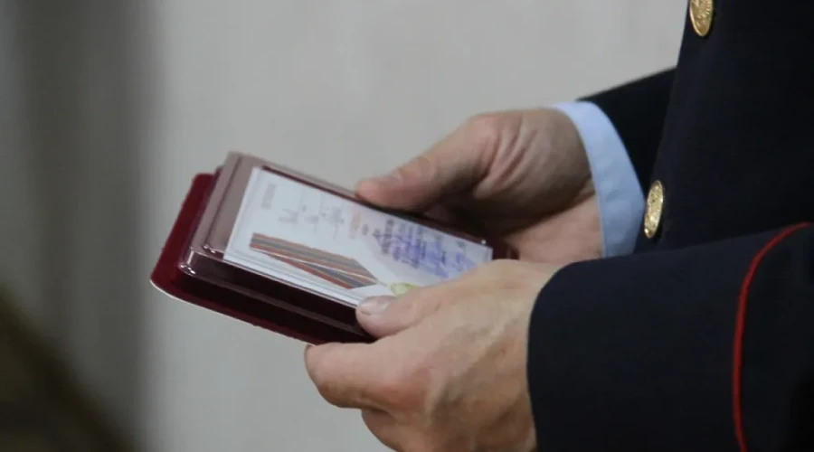 Сотрудники Центра медицины катастроф получили в Екатеринбурге ведомственные награды ГИБДД 