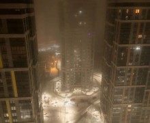 Над Екатеринбургом сгустился туман. Атмосферные фото с улиц города
