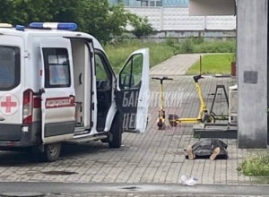 В Екатеринбурге неизвестный убил мужчину палкой