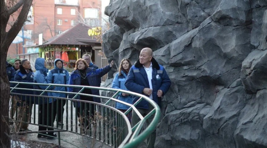 Екатеринбургский зоопарк посетила делегация из Сингапура