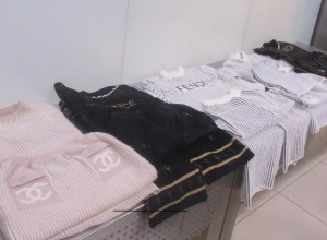 Кольцовские таможенники пресекли ввоз Louis Vuitton из Худжанда