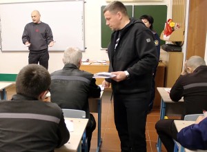 Осужденные колонии-поселения под Первоуральском освоили первую профессию