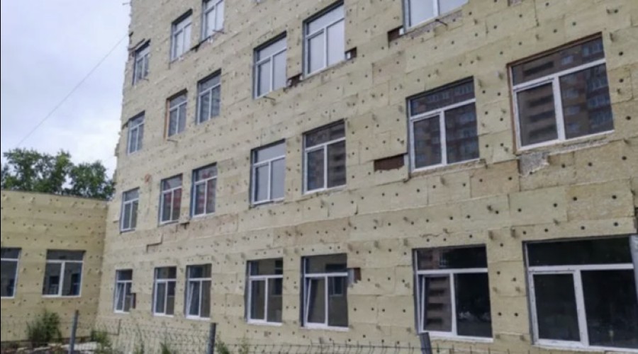 Крупнейшую поликлинику в Екатеринбурге перенесут в другое место