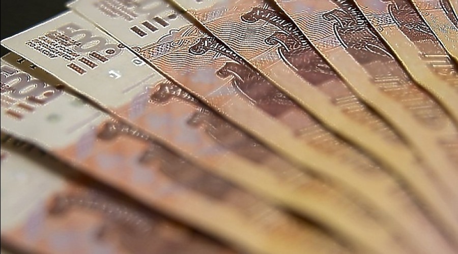 В Кольцово поймали мигранта, который пытался вывезти из Екатеринбурга миллионы