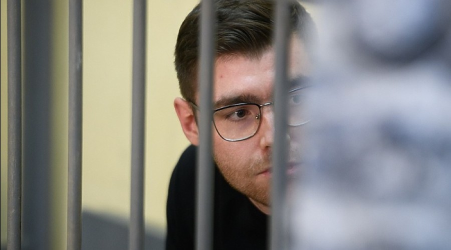 Сумма взятки, в которой обвиняют редактора «URA.RU», увеличилась в шесть раз