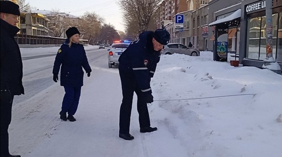 ГИБДД Екатеринбурга осталась недовольна состоянием дорог в городе