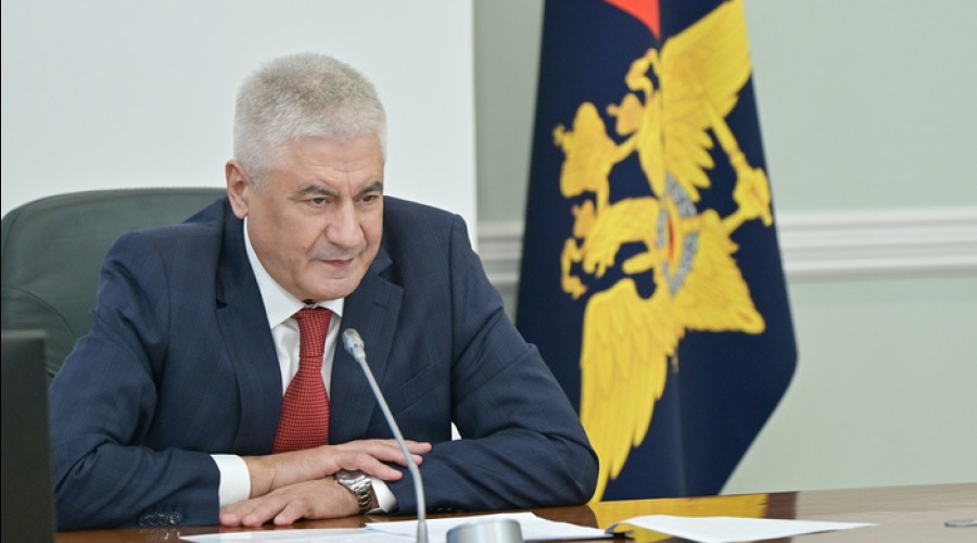 Владимир Колокольцев наградил подростков из Екатеринбурга за поимку воров