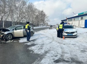 Женщина и ребенок пострадали в Екатеринбурге в ДТП на Сибирском тракте