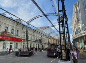 Светящийся навес на улице Вайнера не будут разбирать