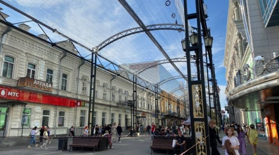 Светящийся навес на улице Вайнера не будут разбирать