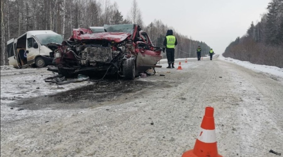Скончалась еще одна учительница из Peugeot, влетевшего в автобус на свердловской трассе