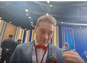 Участник «прямой линии с Путиным» из Екатеринбурга получил совет от ведущего Зарубина