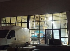 В Екатеринбурге силовики сорвали вечеринку на заброшенном хлебозаводе