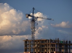 Федеральные власти взяли на контроль проведение реновации в Екатеринбурге