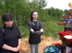 В Реже похоронили срочника, погибшего в Курской области при неясных обстоятельствах