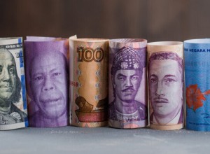 На черный день. Как россияне лишаются накоплений