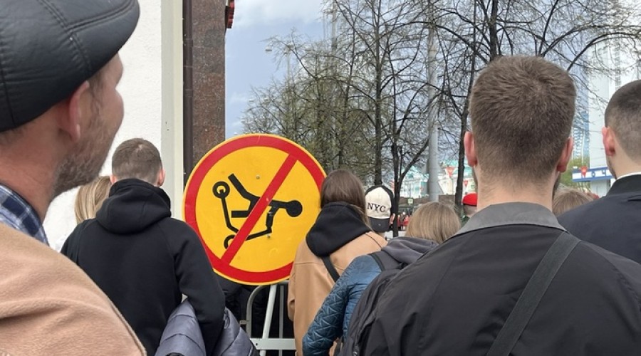 Запретить кататься на электросамокатах по ночам предложили в Екатеринбурге