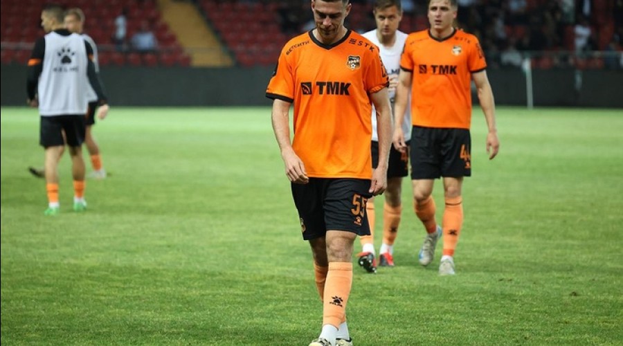 «Урал» не смог вернуться в РПЛ, уступив на выезде «Ахмату» со счетом 2:0