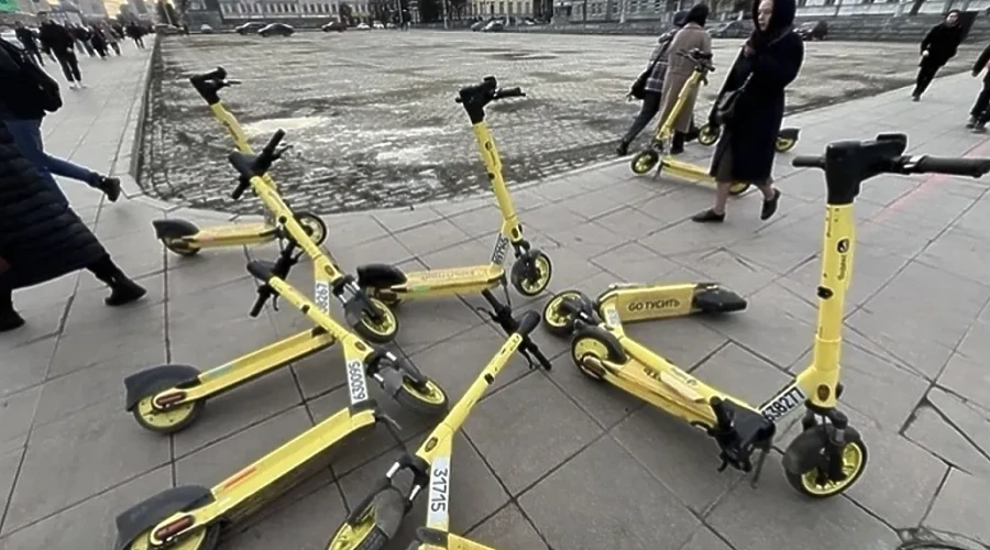 В Екатеринбурге официально начался самокатный сезон