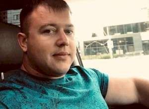СМИ: Заказавшая убийство троицкого бизнесмена состоит в любовной связи с одним из фигурантов