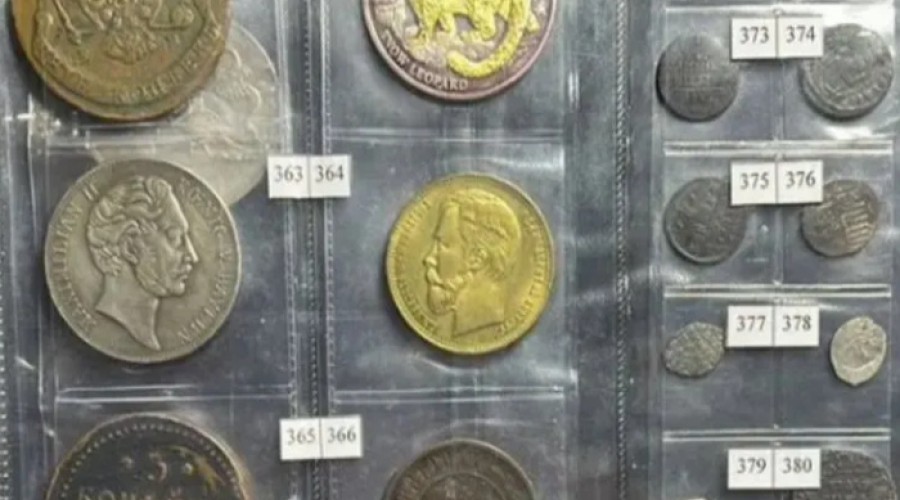 В Екатеринбурге продают коллекцию монет и банкнот за миллиард рублей