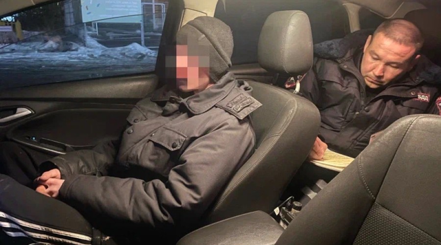 В Арамили наряд ДПС задержал 16-летнего водителя, купившего машину в соцсетях