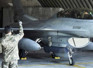 Запад продолжает обучать лётчиков ВС Украины применению F-16