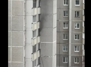 Вынесли ребёнка: на Ботанике загорелась квартира на шестом этаже
