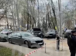 В Москве взорвалась машина бывшего сотрудника СБУ