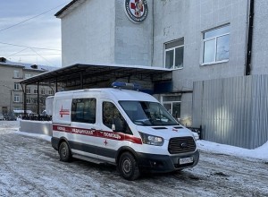 Быстрыкин взял на контроль дело о нападении пьяного свердловчанина на медика скорой