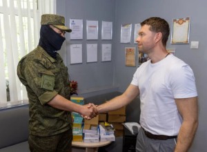 СМИ: в Екатеринбурге следователи пришли с обыском к Алексею Вихареву
