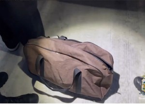 Студента-первокурсника из Екатеринбурга задержали в ХМАО с килограммами наркотиков в сумке