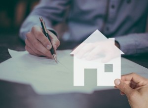 В Екатеринбурге стало сложнее купить квартиру