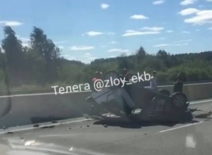 На Кольцовском тракте произошло жёсткое ДТП с участием каршеринга