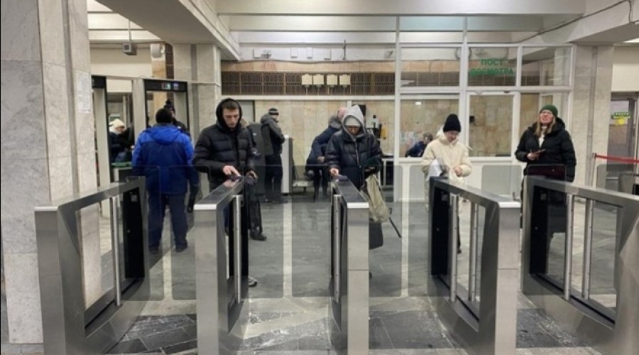 Екатеринбургское метро продолжит принимать жетоны до февраля