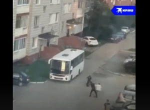 На Урале муж блогерши, которая ест на камеру, зарезал чужую жену, перепутав её со своей
