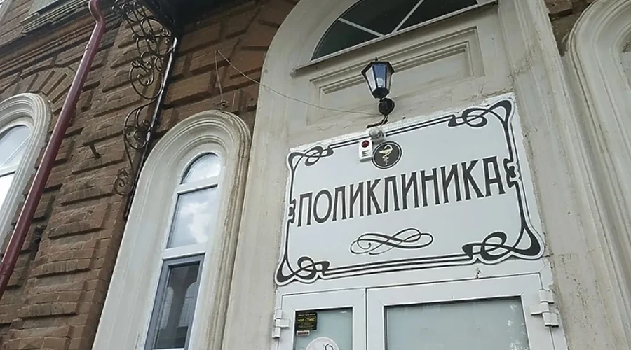 Екатеринбуржец едва не умер в очереди в больнице