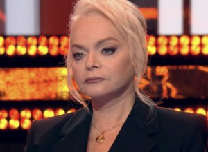 Важная деталь в договоре о продажи квартиры певицы Долиной стала известна СМИ