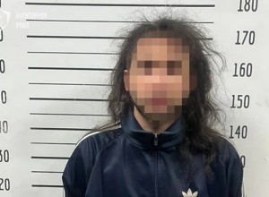 Силовики задержали молодого парня, устроившего поджог бывшего пункта приёма на военную службу в Екатеринбурге