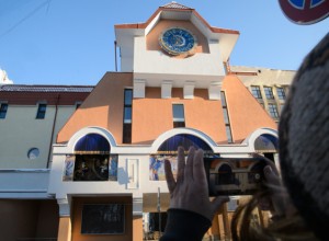 В Екатеринбурге театр отказался возвращать деньги испуганным родителям