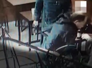 Свердловчанина зарезали в баре на глазах у других посетителей