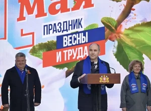 Неизвестный пытался напасть на губернатора Свердловской области Дениса Паслера