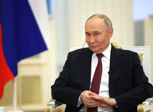 Песков назвал G7 «отжившим форматом в стадии деградации»