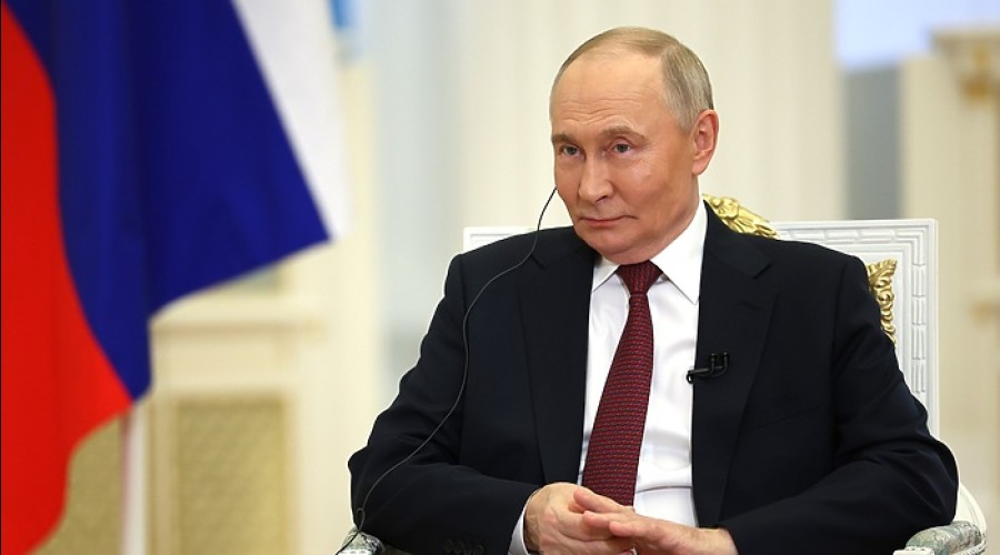 Песков назвал G7 «отжившим форматом в стадии деградации»